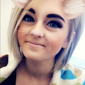 Meet your Posher, Sydnie